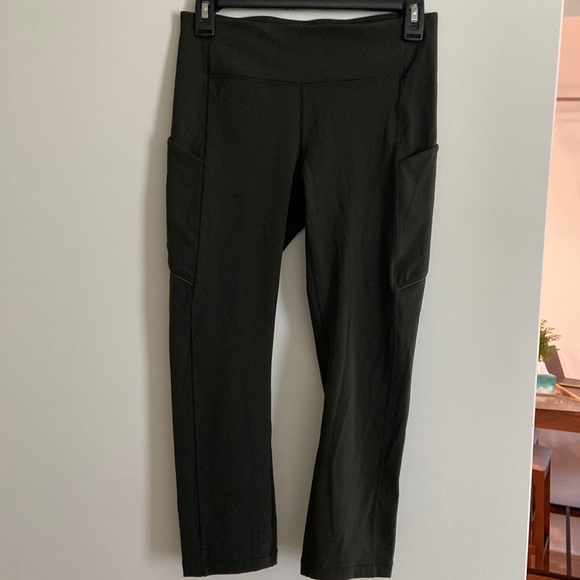 Lululemon Speed Up Leggings - Picture 4 of 7